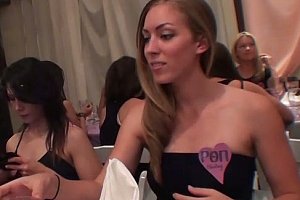 欧美hd pooping